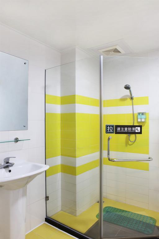 7Days Inn Guilin Ba Li Street Camera foto